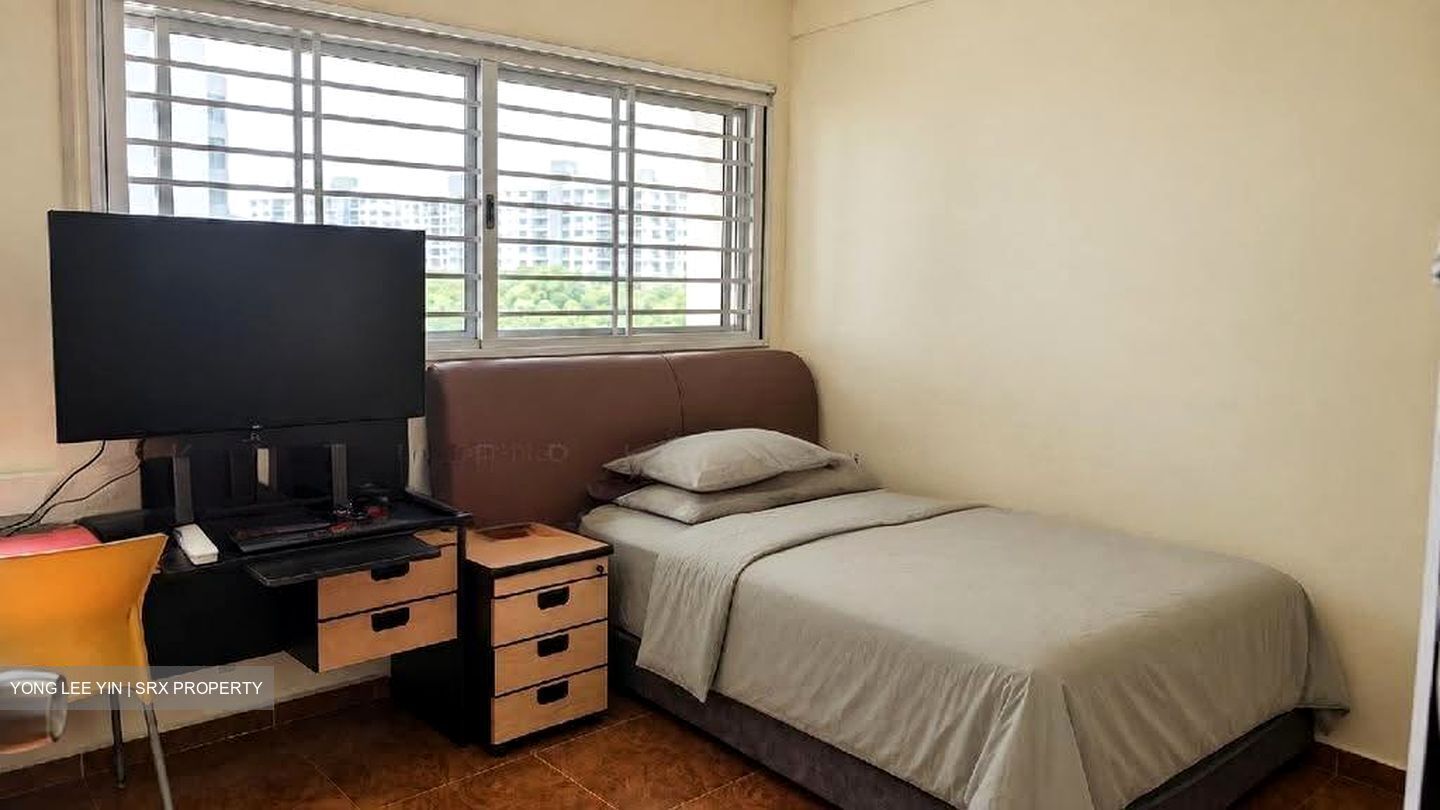 Hougang Avenue 9 (Hougang),  #619142671